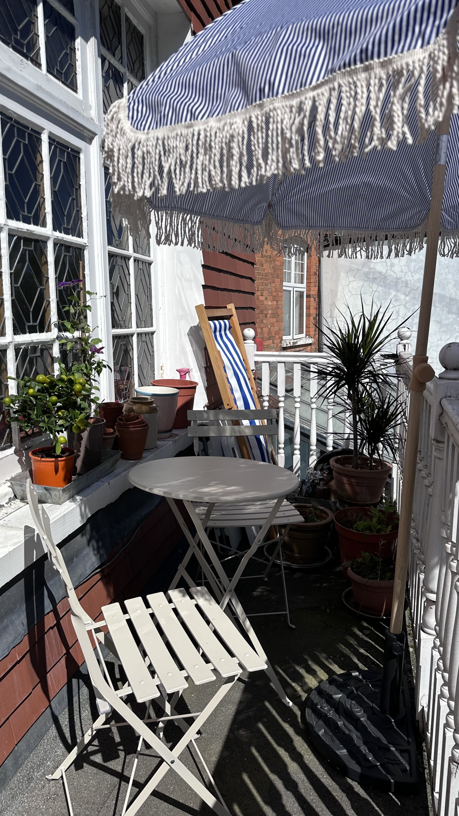Appartement coloré du milieu du siècle dans le nord-ouest de Londres