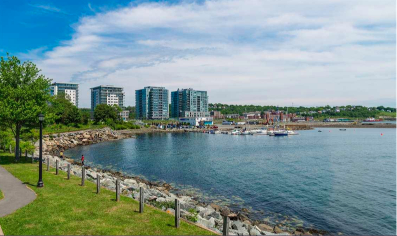 La nôtre est la 2ème tour à partir de la gauche.