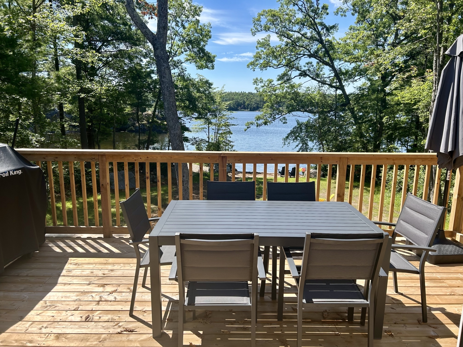 Modern family cottage on the lake in the Kawarthas, Ontario