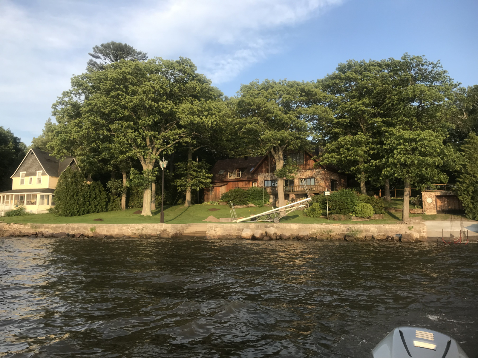 Montreal Lakehouse