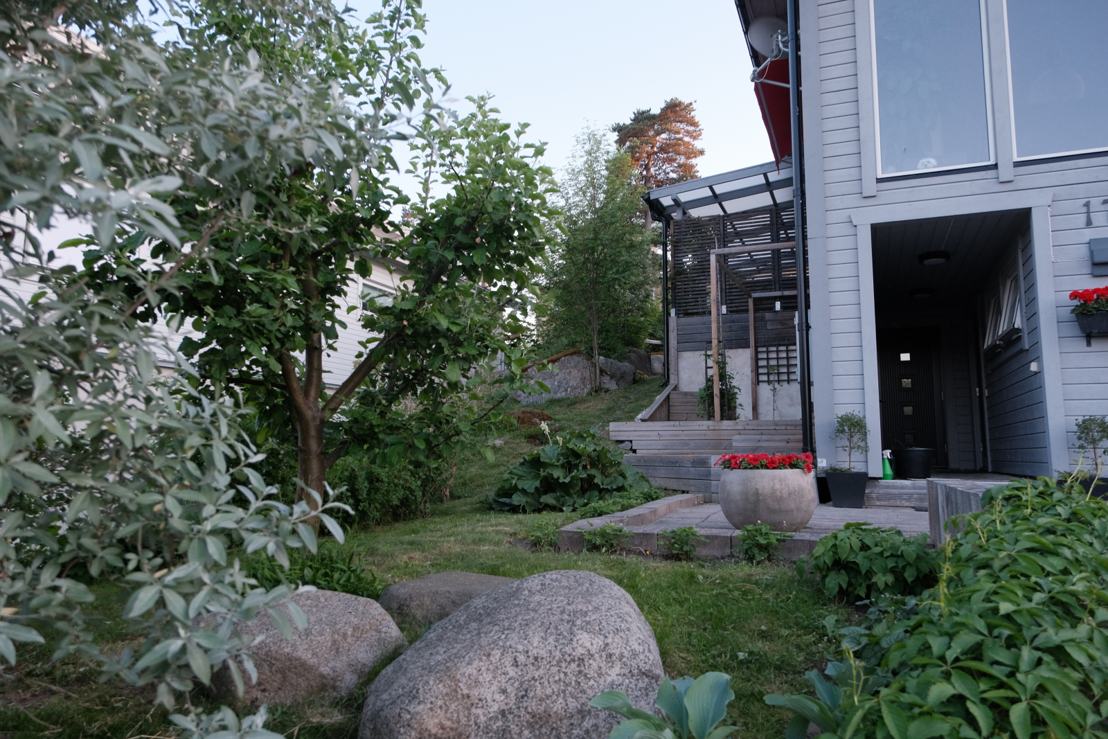 Haus im historischen Seedorf nahe Stockholm