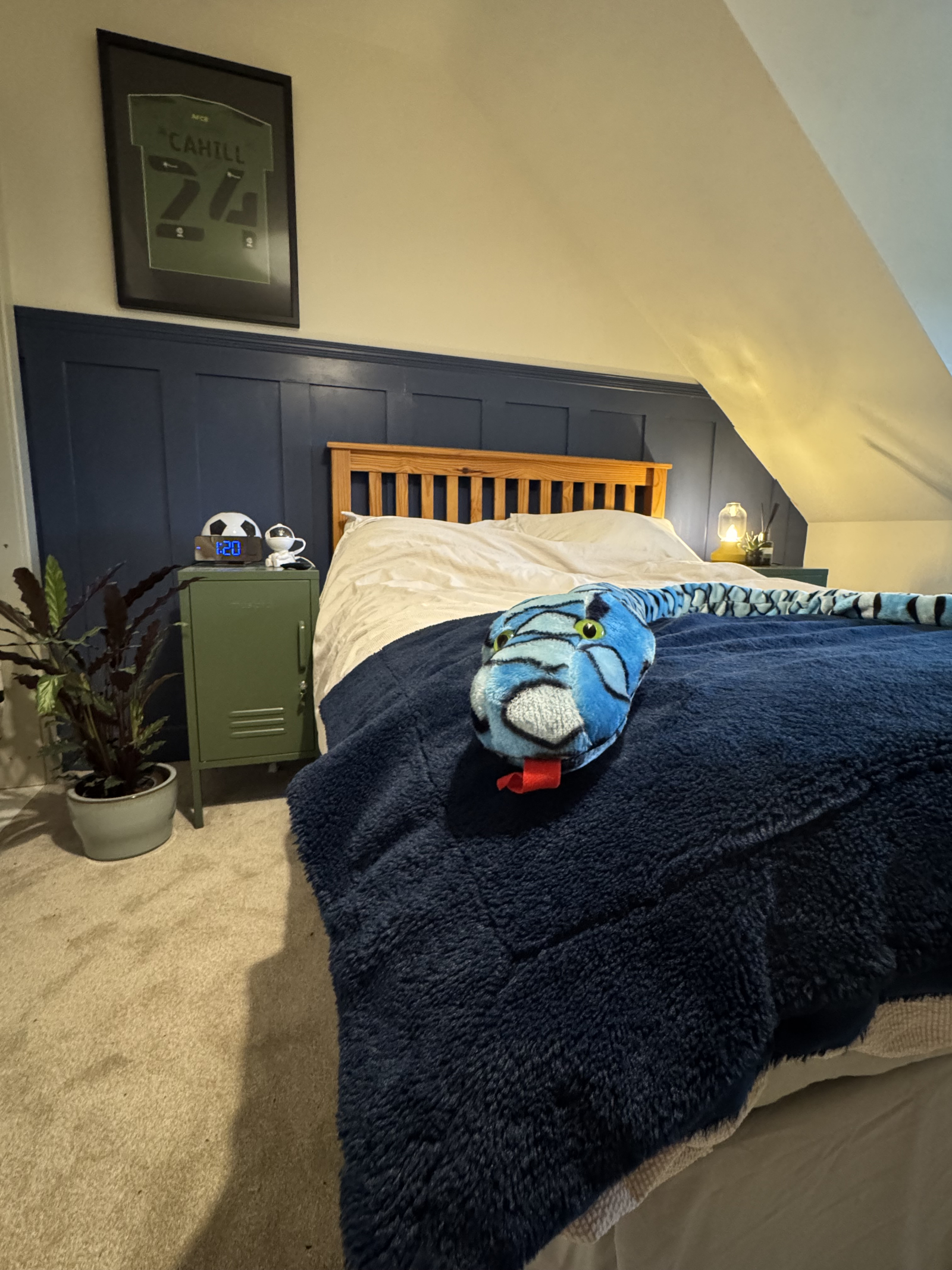 Upstairs double bedroom