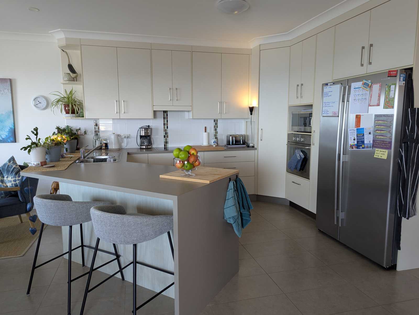 Cucina completamente attrezzata