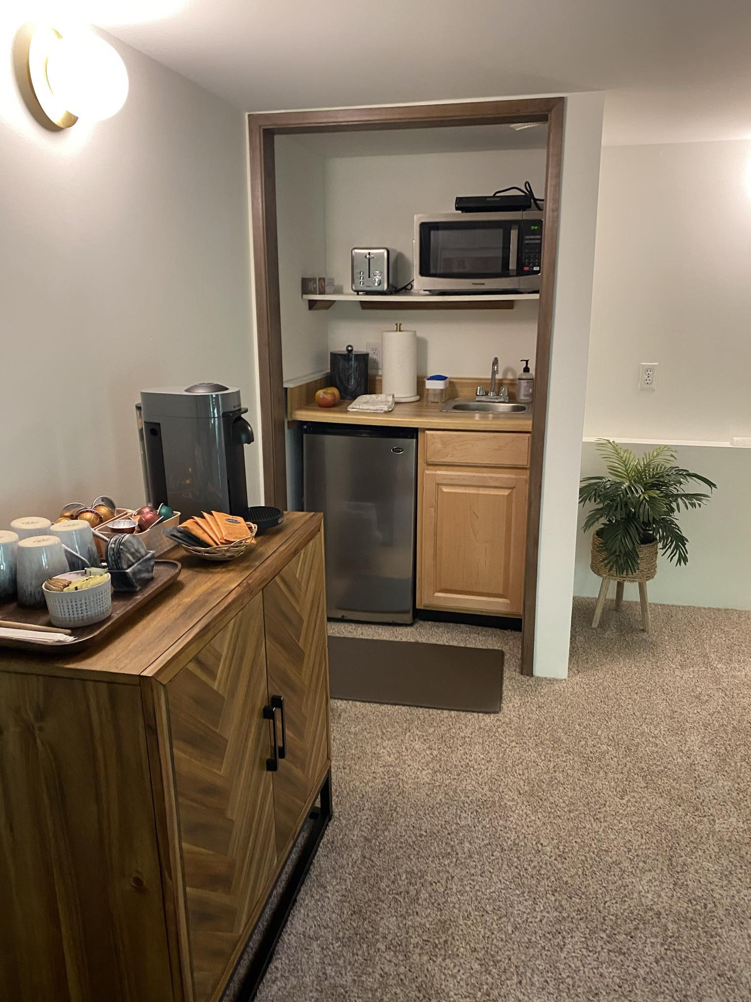 Grotto apartment kitchenette detail