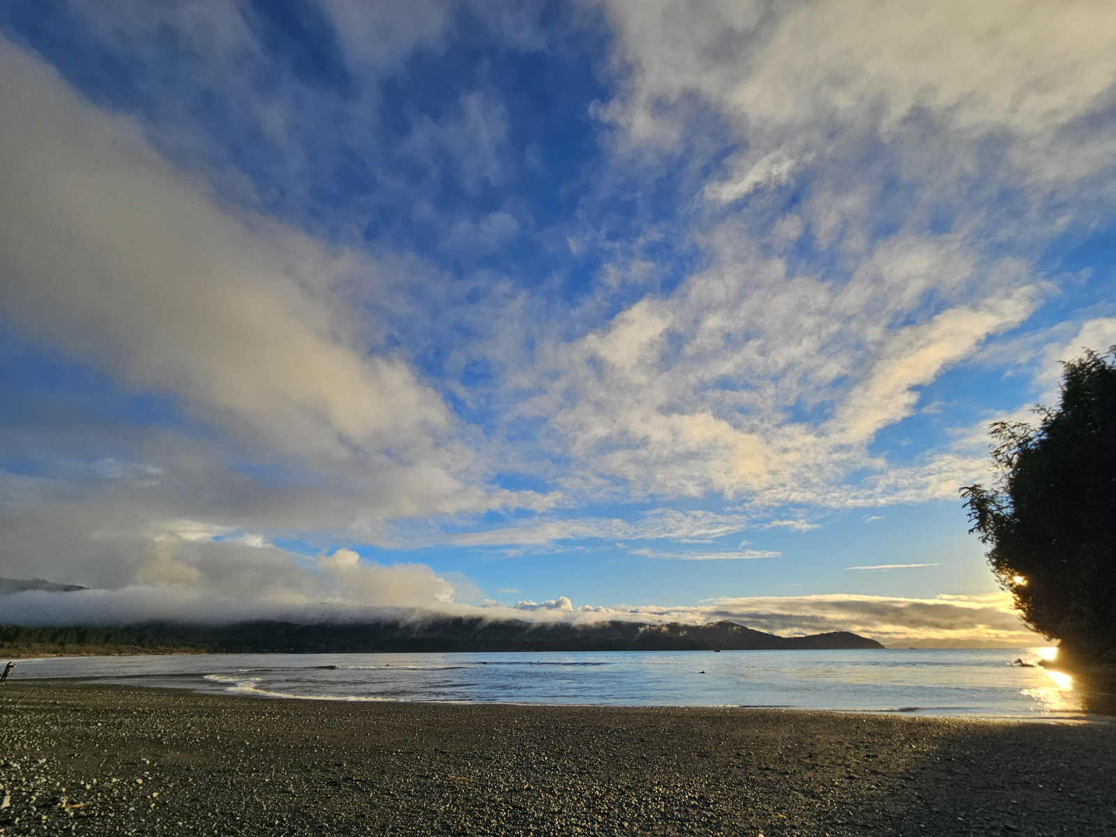 Port Renfrew zonsondergang nabij de Gordon River.
