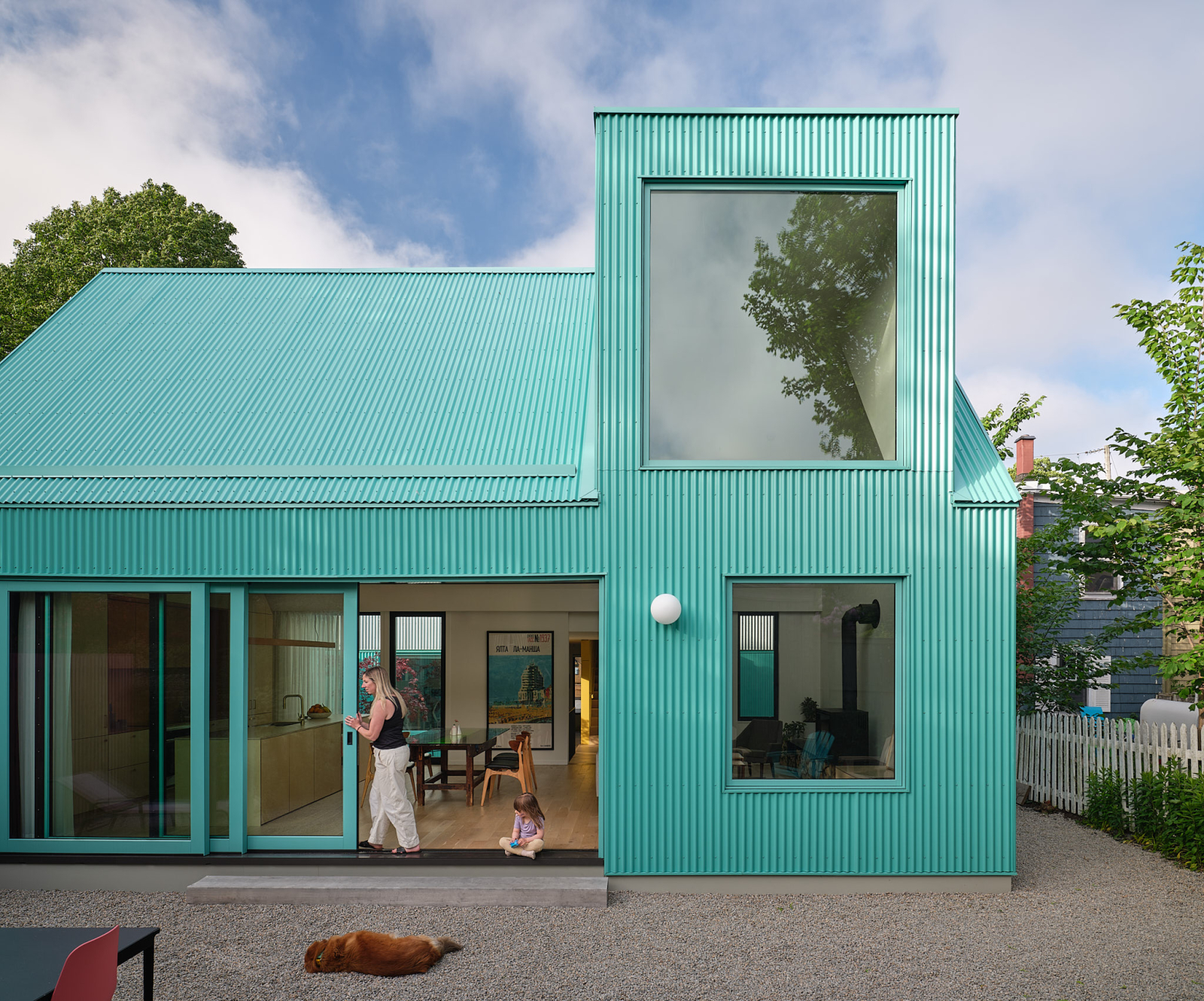 Helles und geräumiges, vom Architekt entworfenes Haus im Zentrum von Halifax