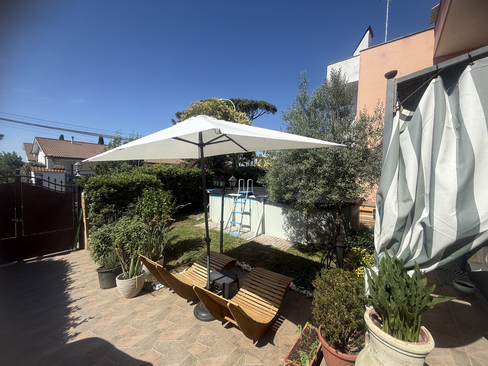 La dolce vita - Villetta en bord de mer près de Rome
