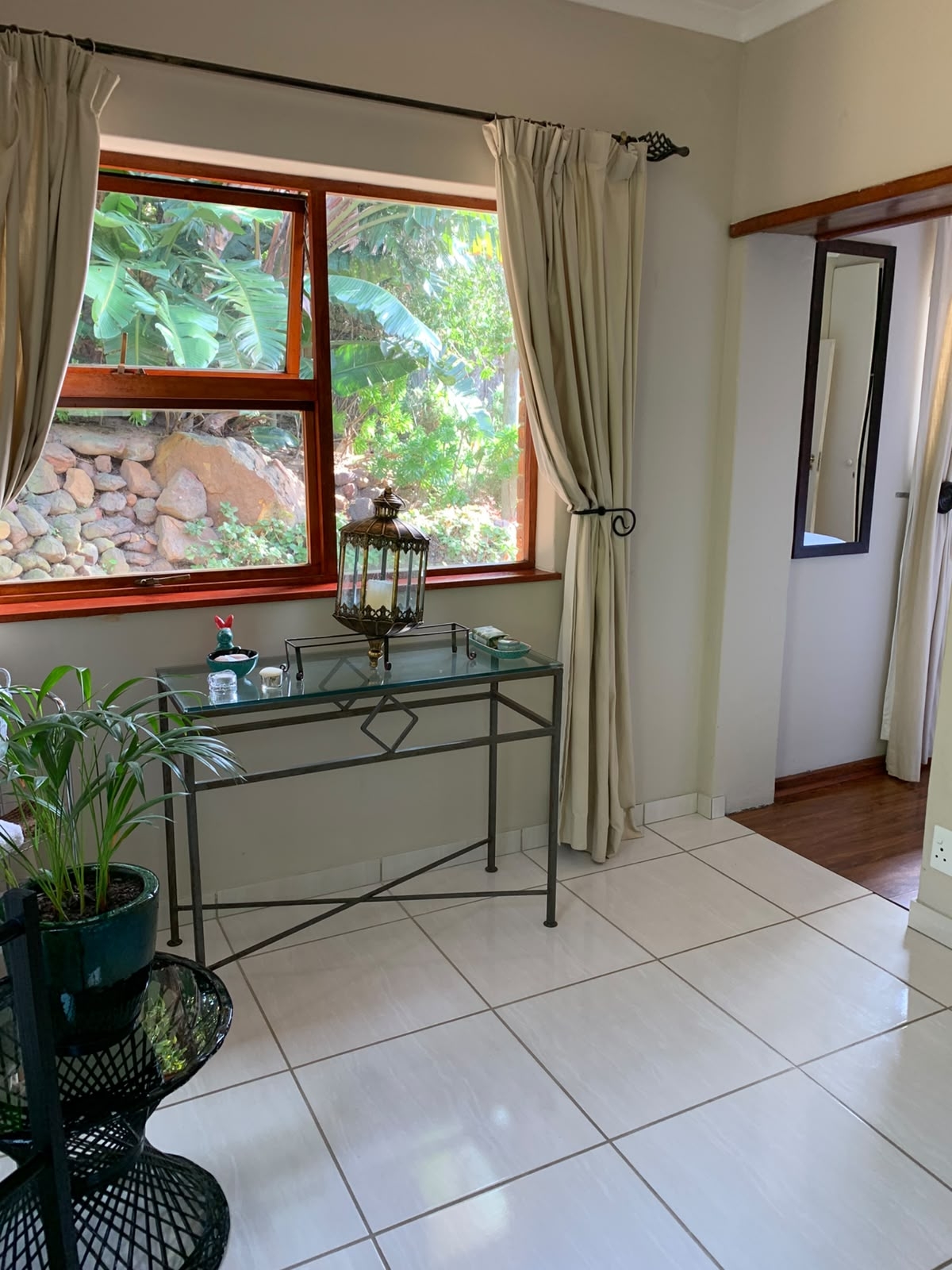Glencairn Mountain and Sea Retreat