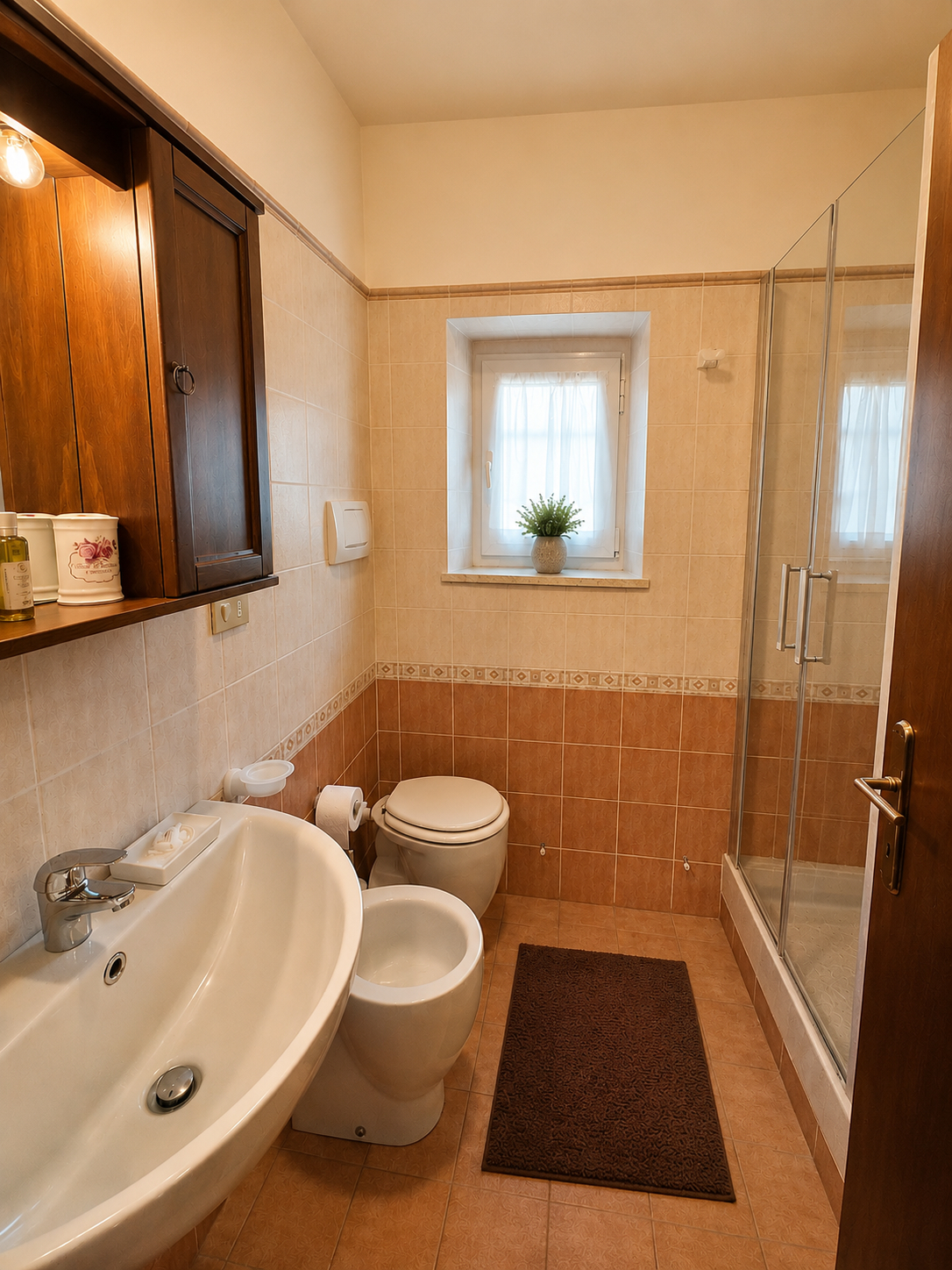 Gezellig huisje in een middeleeuws dorp op een heuvel in Toscane