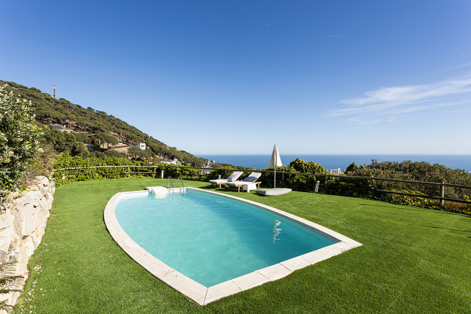 Viewpoint House