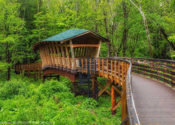 Pondicherry Park em Bridgton, a apenas 40 minutos de carro, com pontes cobertas e toneladas de pista ...