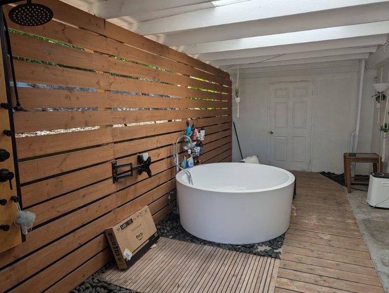 Búsqueda de casa en piscina en California para el intercambio de verano 2026
