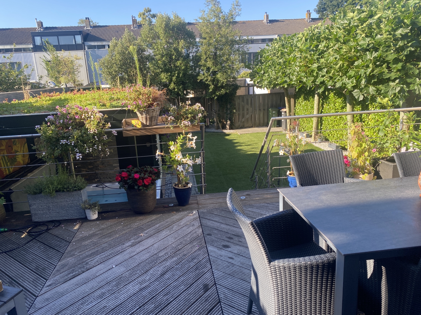 Superb location just outside Amsterdam in a small town that is actually a city.