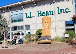 A quick 30 minute drive brings you to the iconic LL Bean Flagship Store..
For more Freeport adventu ...