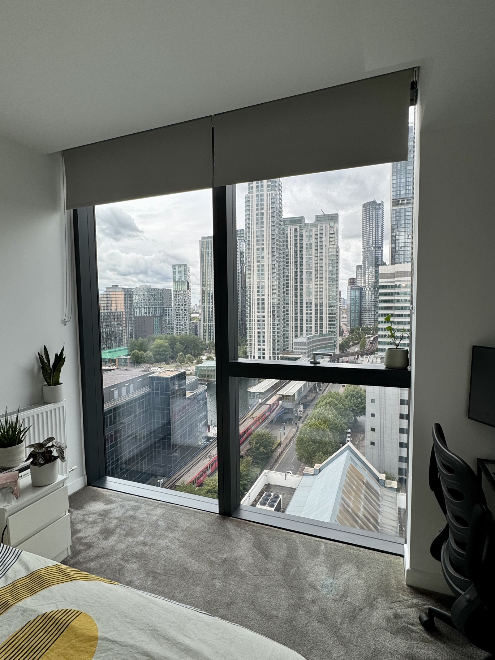 A cool, modern flat with plenty of character - comfortable, welcoming and a great base for exploring.