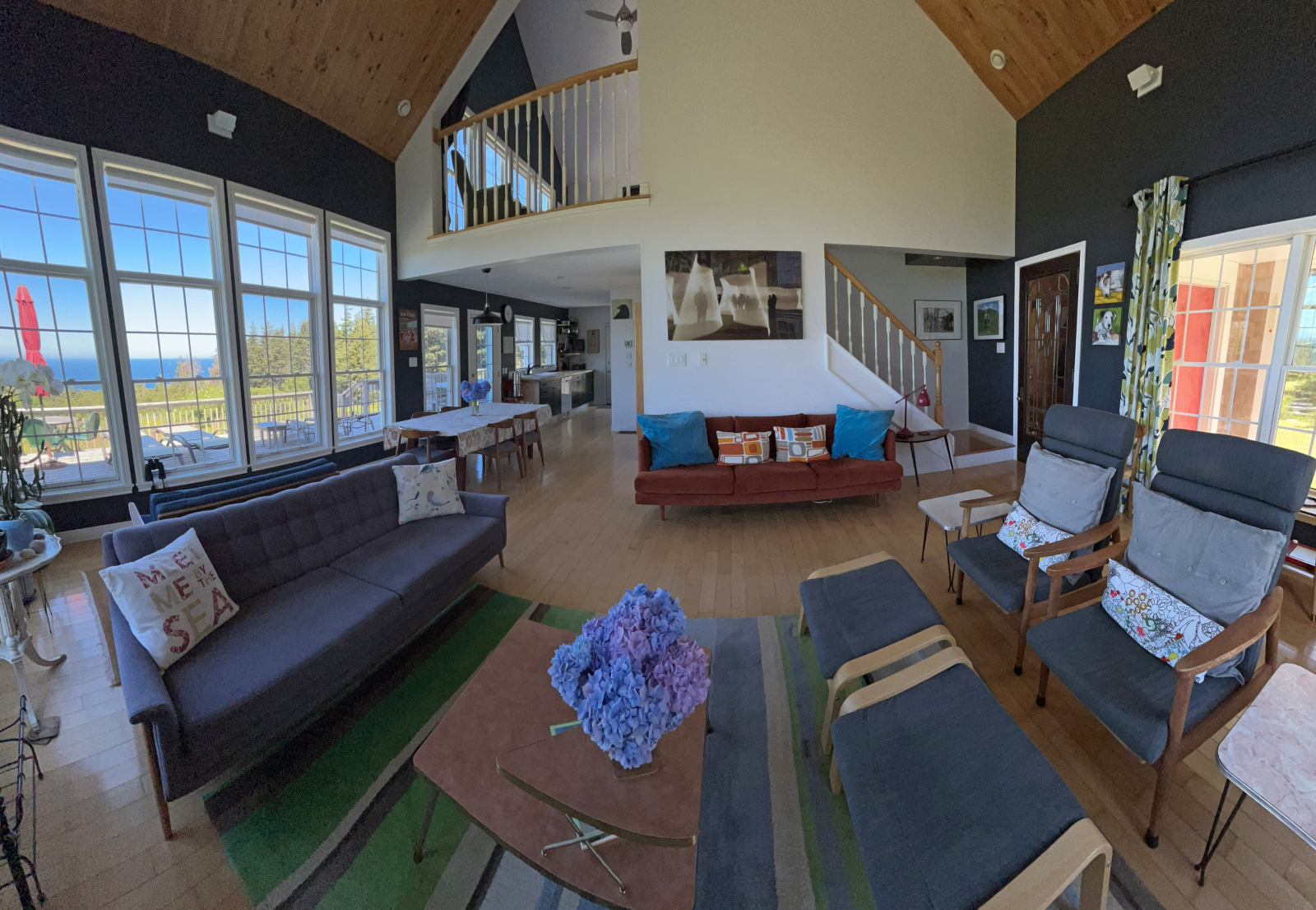 Living/dining/kitchen