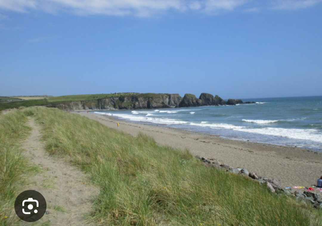 Beautiful Bunmahon beach 10mins away