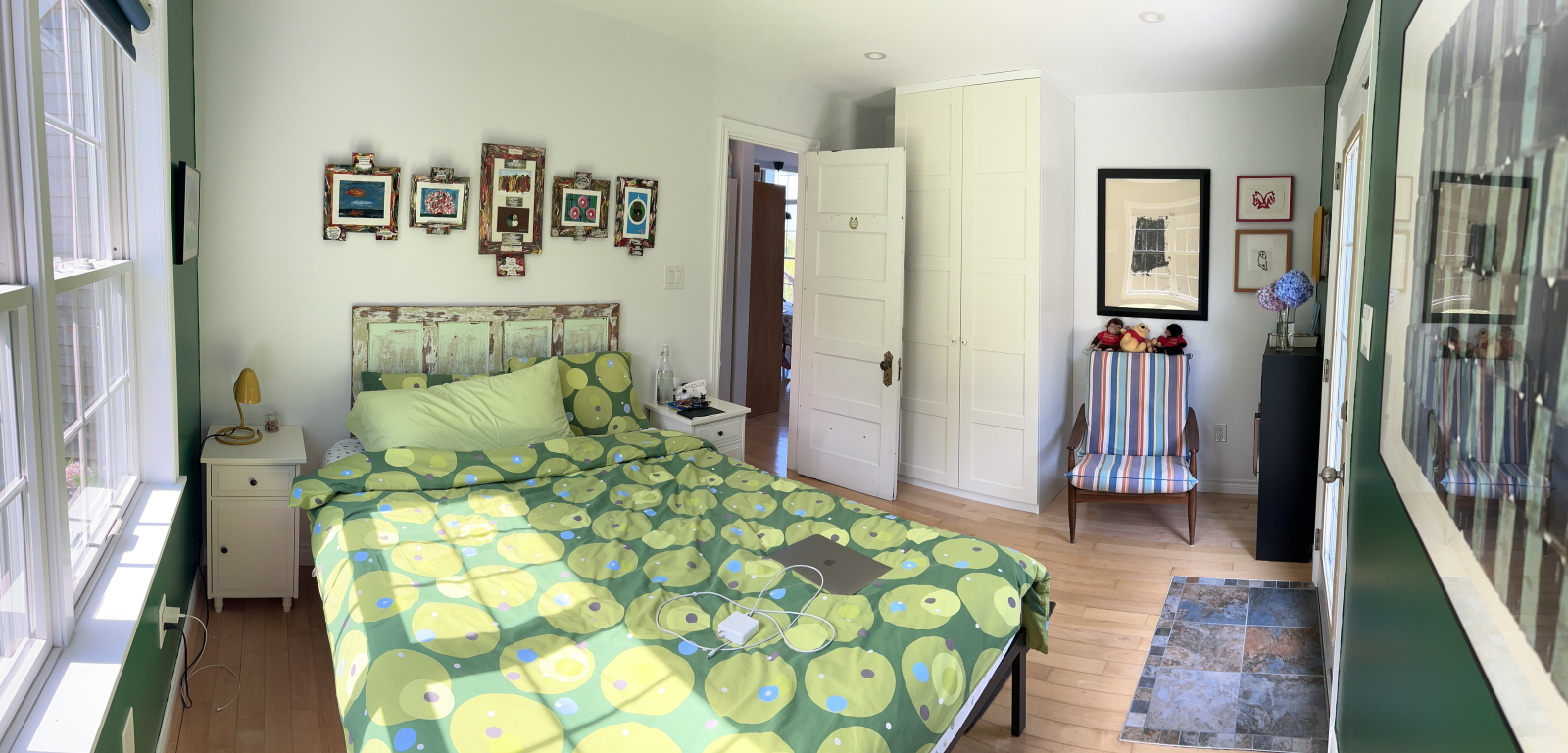 1st floor bedroom with queen bed