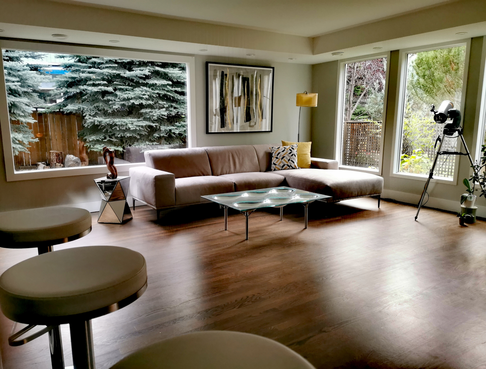 Grande maison en centre-ville dans la communauté du parcours de golf
