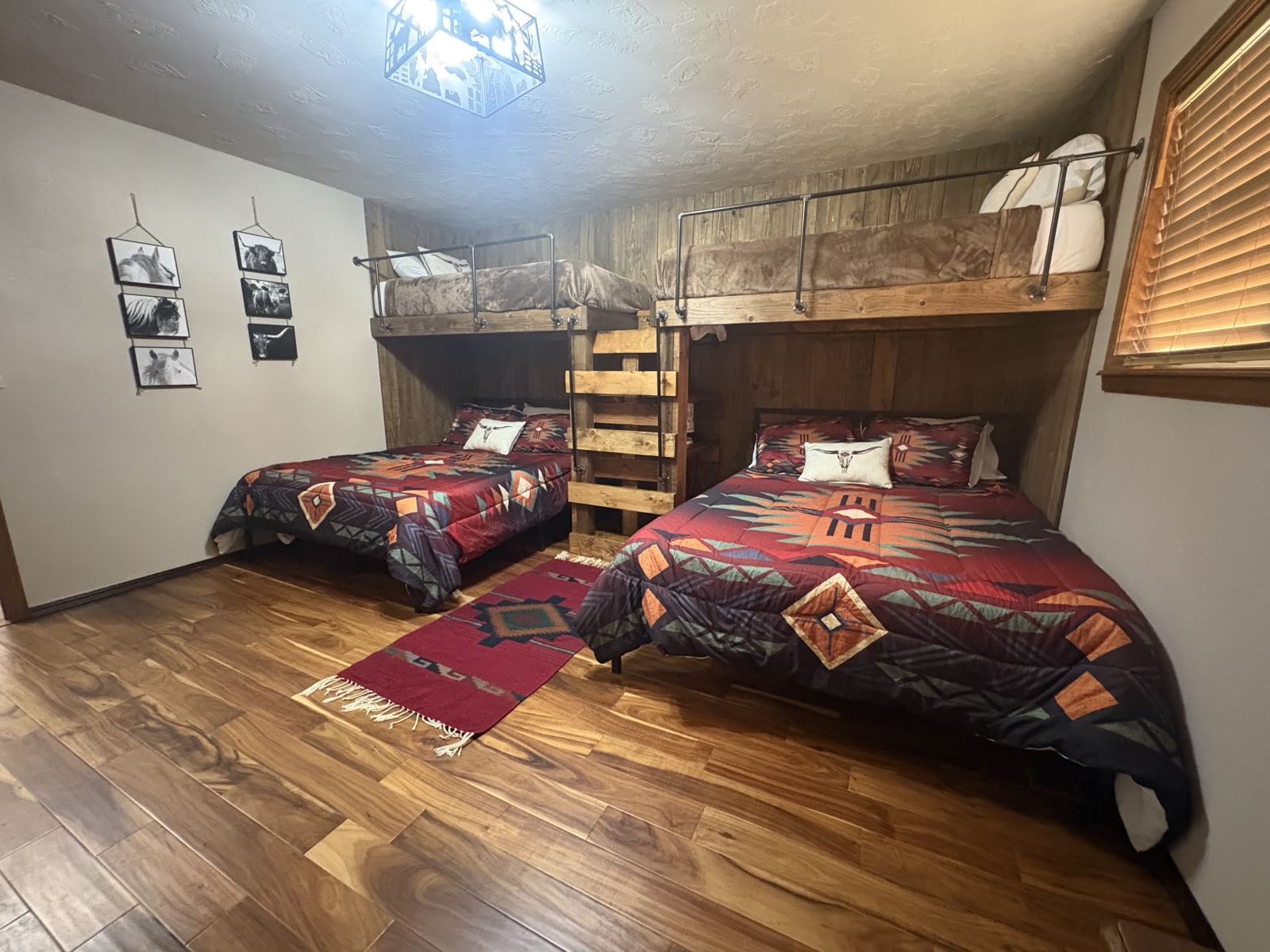 Grande maison de ranch sur un terrain - 12 personnes dorment !