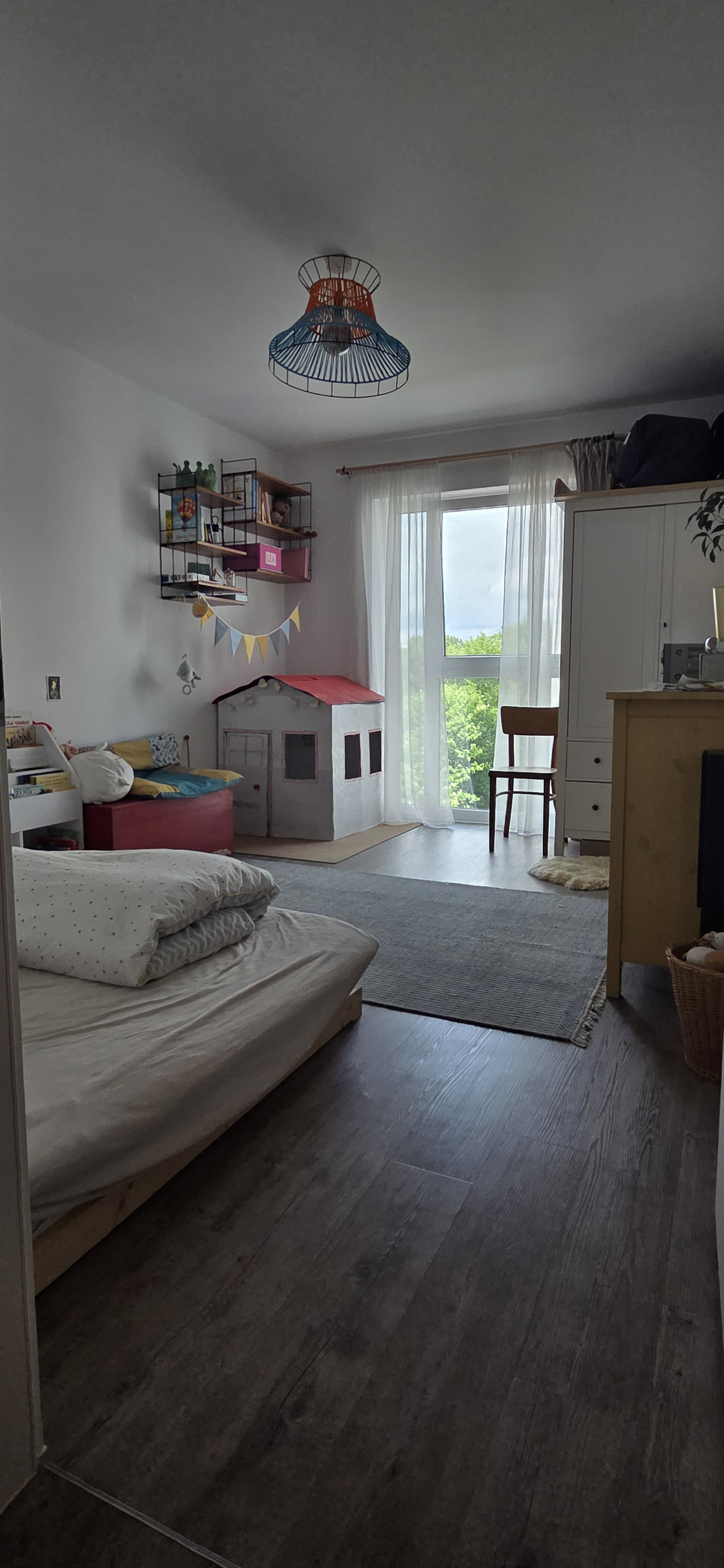 Groot, gezellig, licht en gezinsvriendelijk appartement met prachtig uitzicht over Berlijn