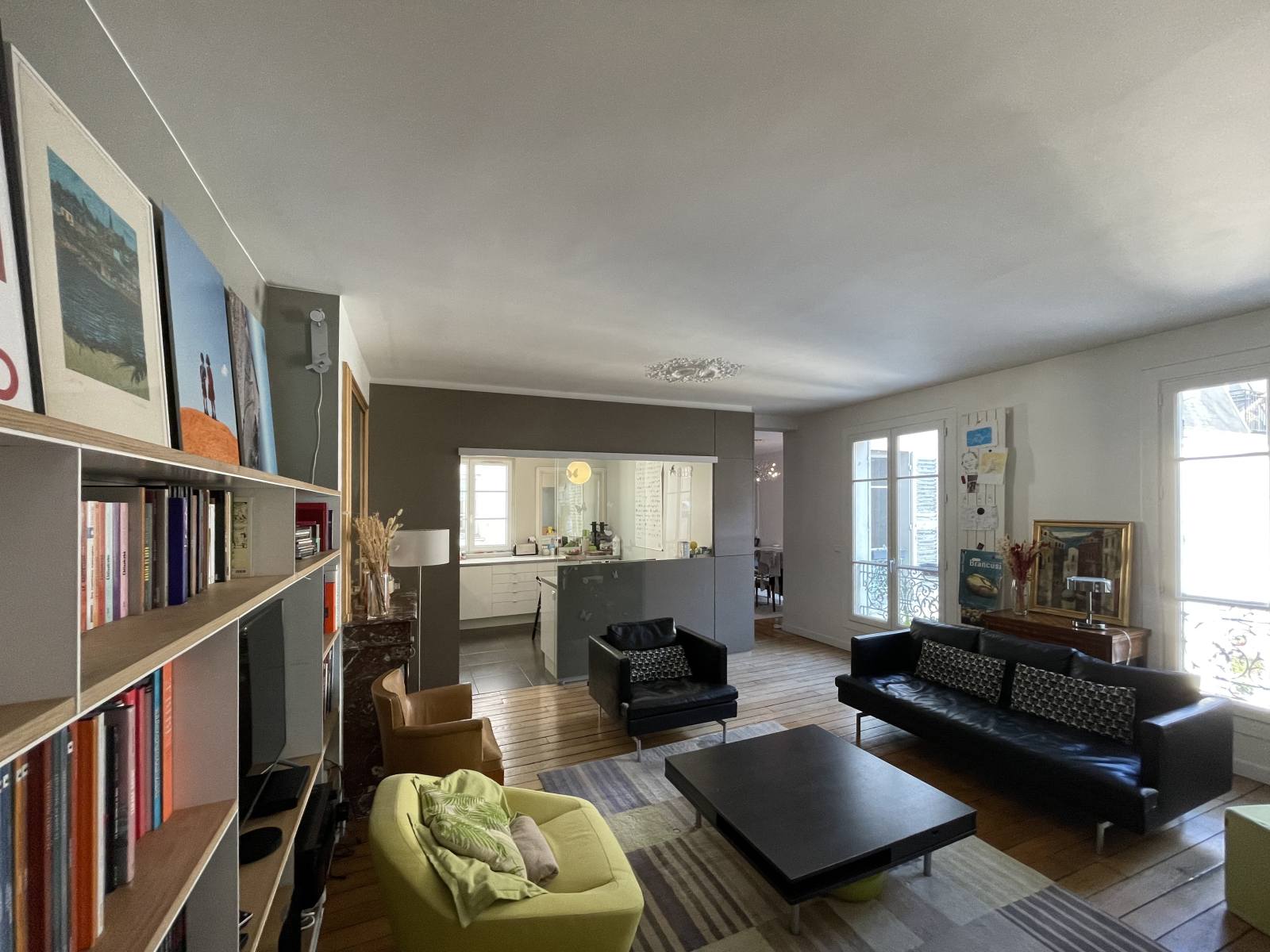 soggiorno a cucina e sala da pranzo