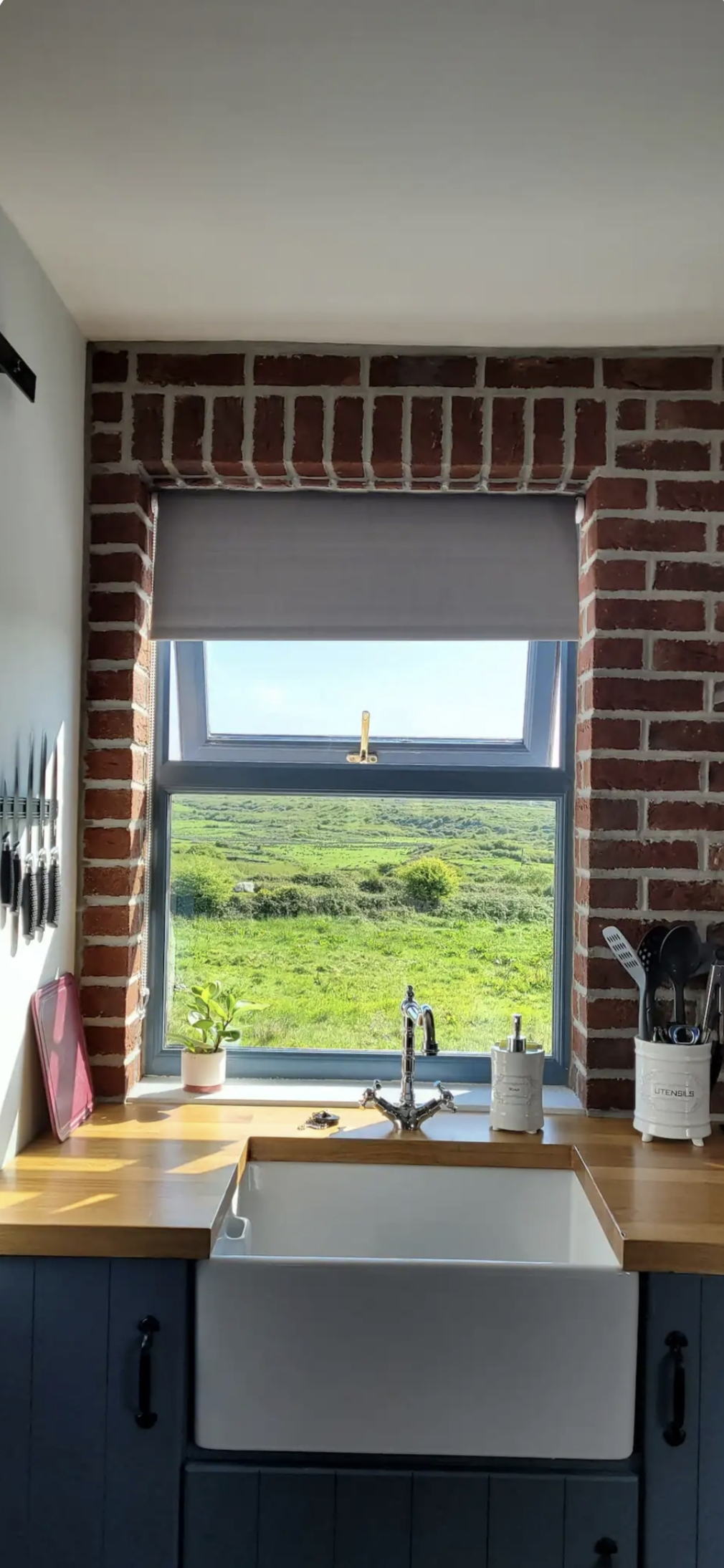 Studio Loft balayé par le vent près des falaises de Moher sur la côte ouest de l’Irlande