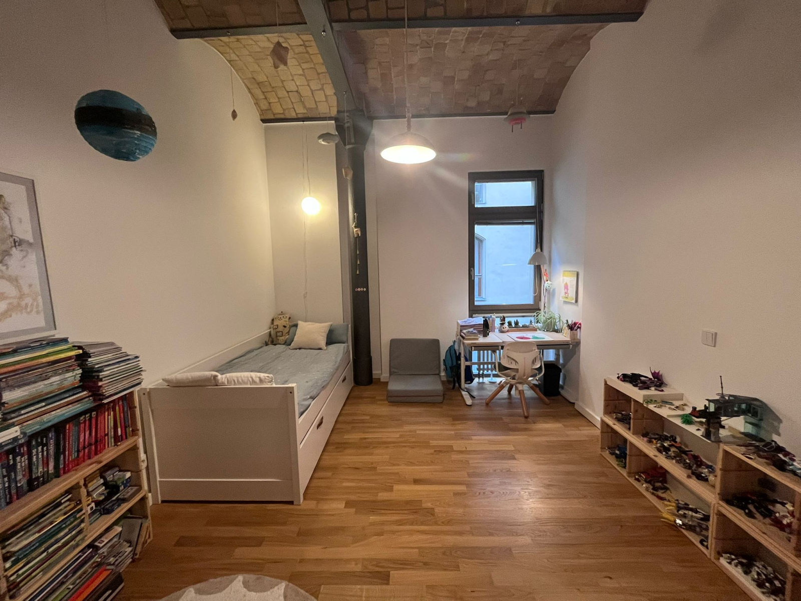 Chambre pour enfants spacieuse