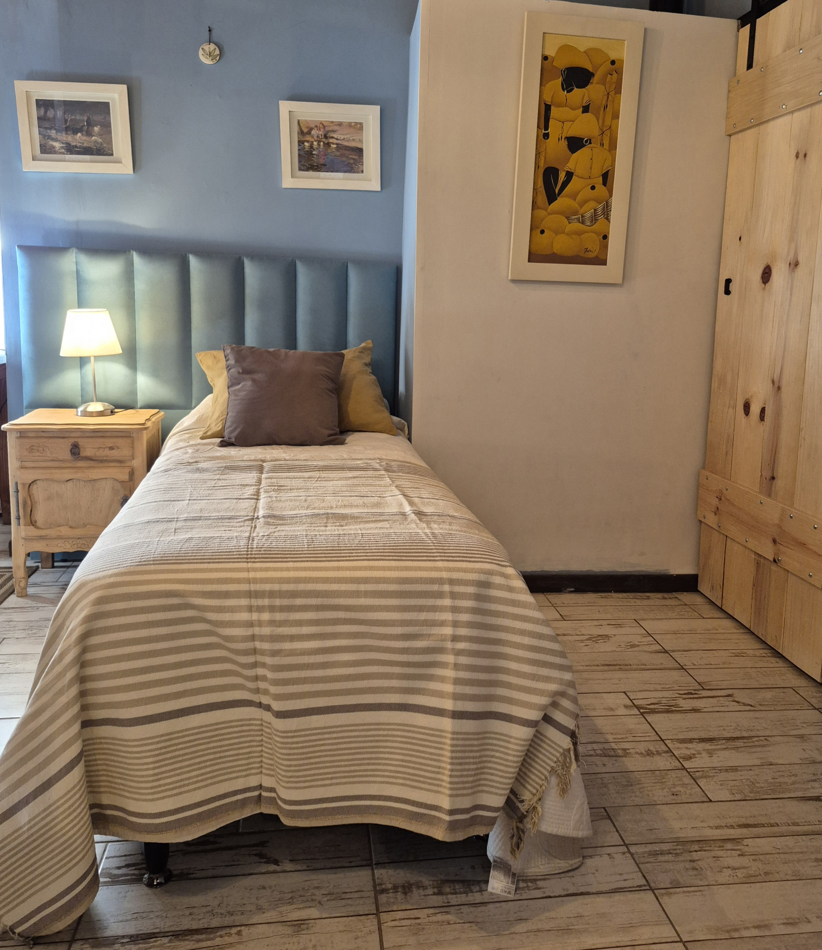 Chambre 5. Lit simple