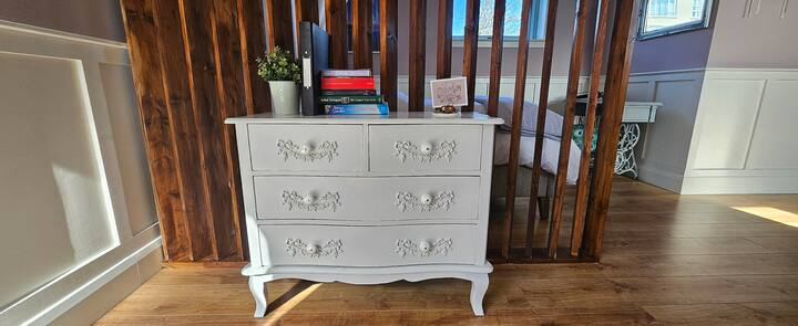 Commode Windswept Hideout