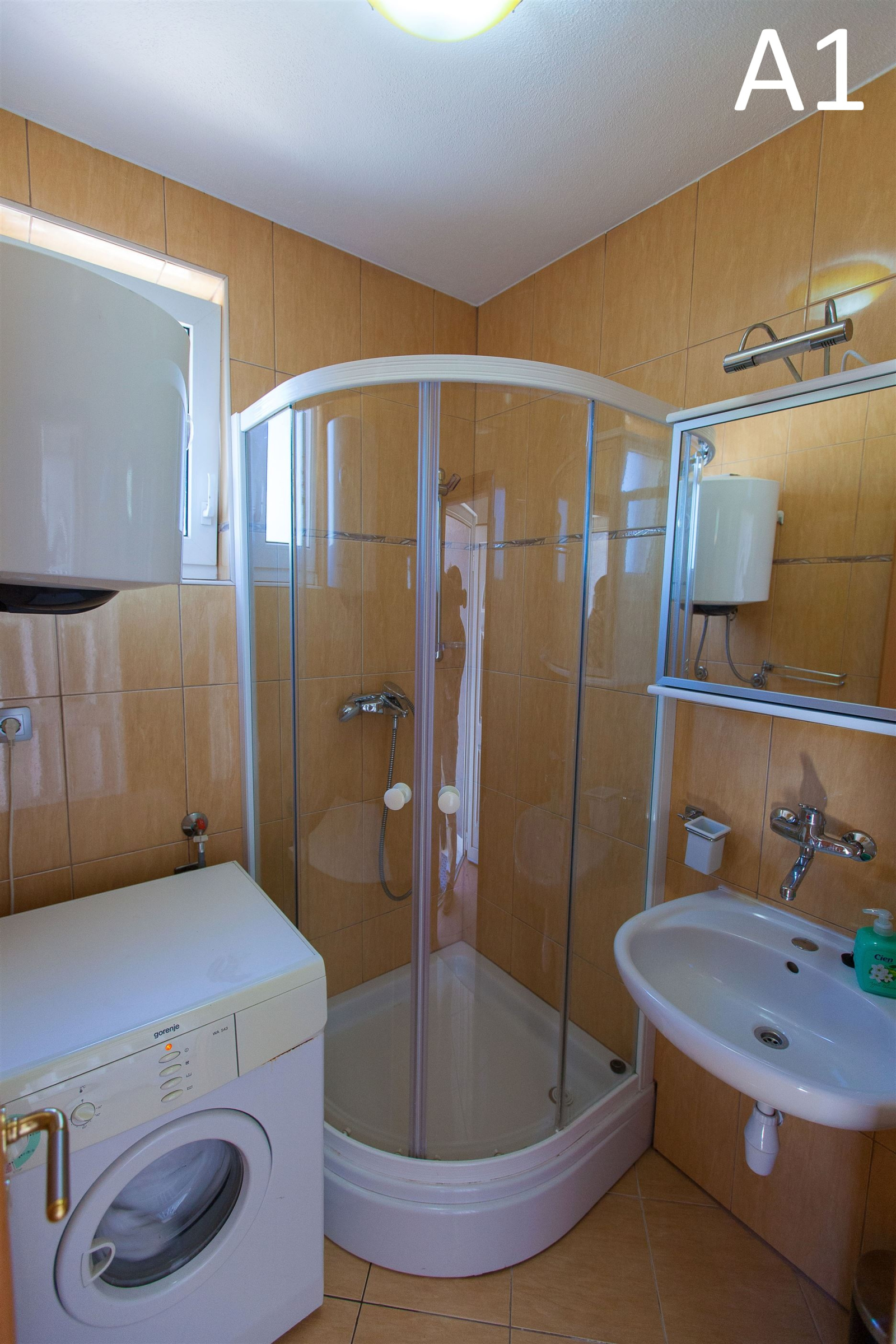 Spacious family apartment with terrace & sea view near Crikvenica