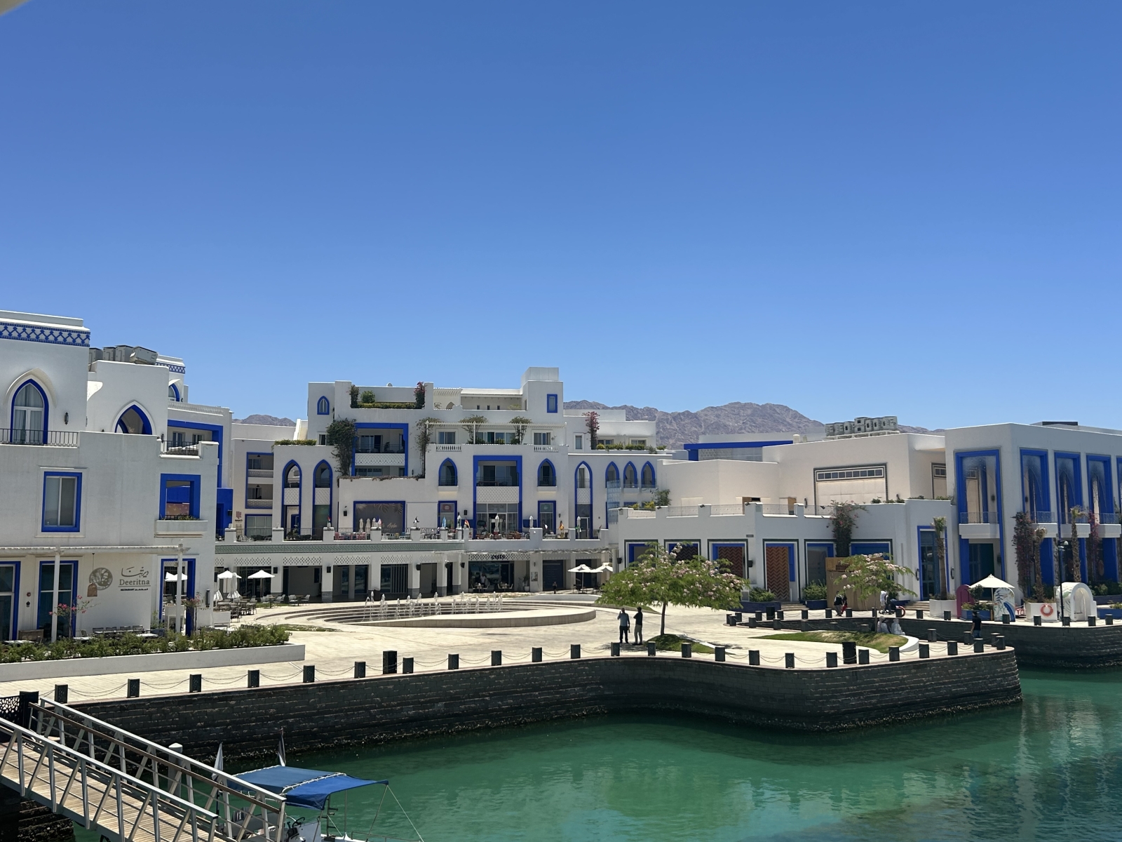 Marina-dorp in Ayla Oasis