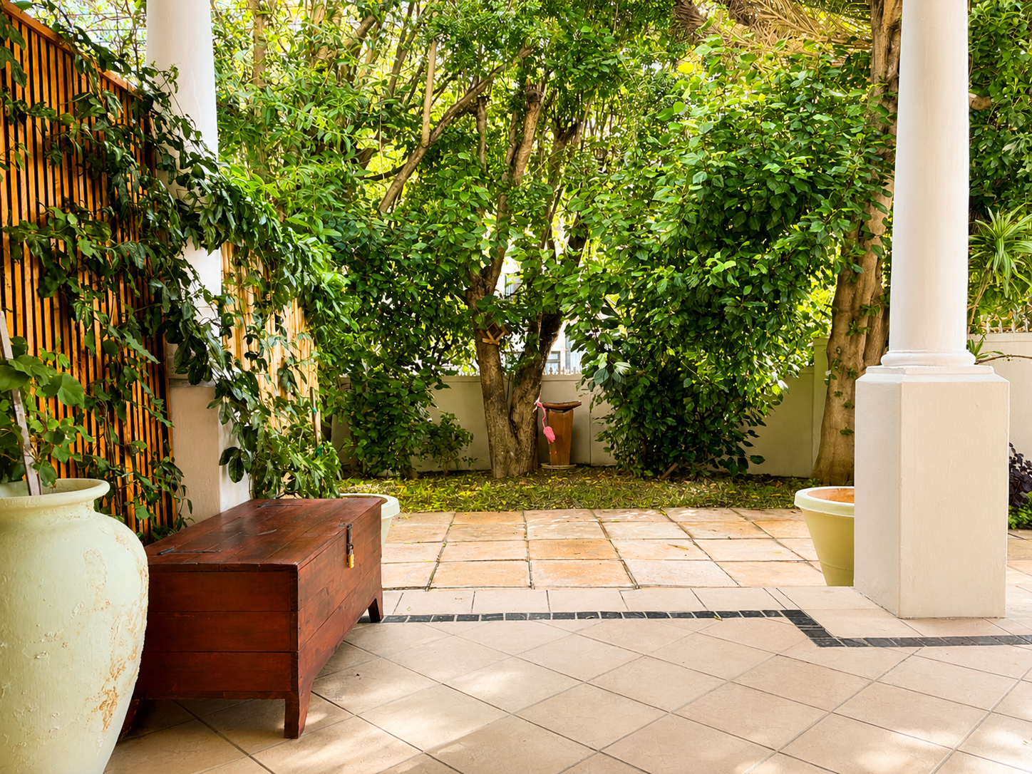 Two Charming Garden Studios in Sea Point