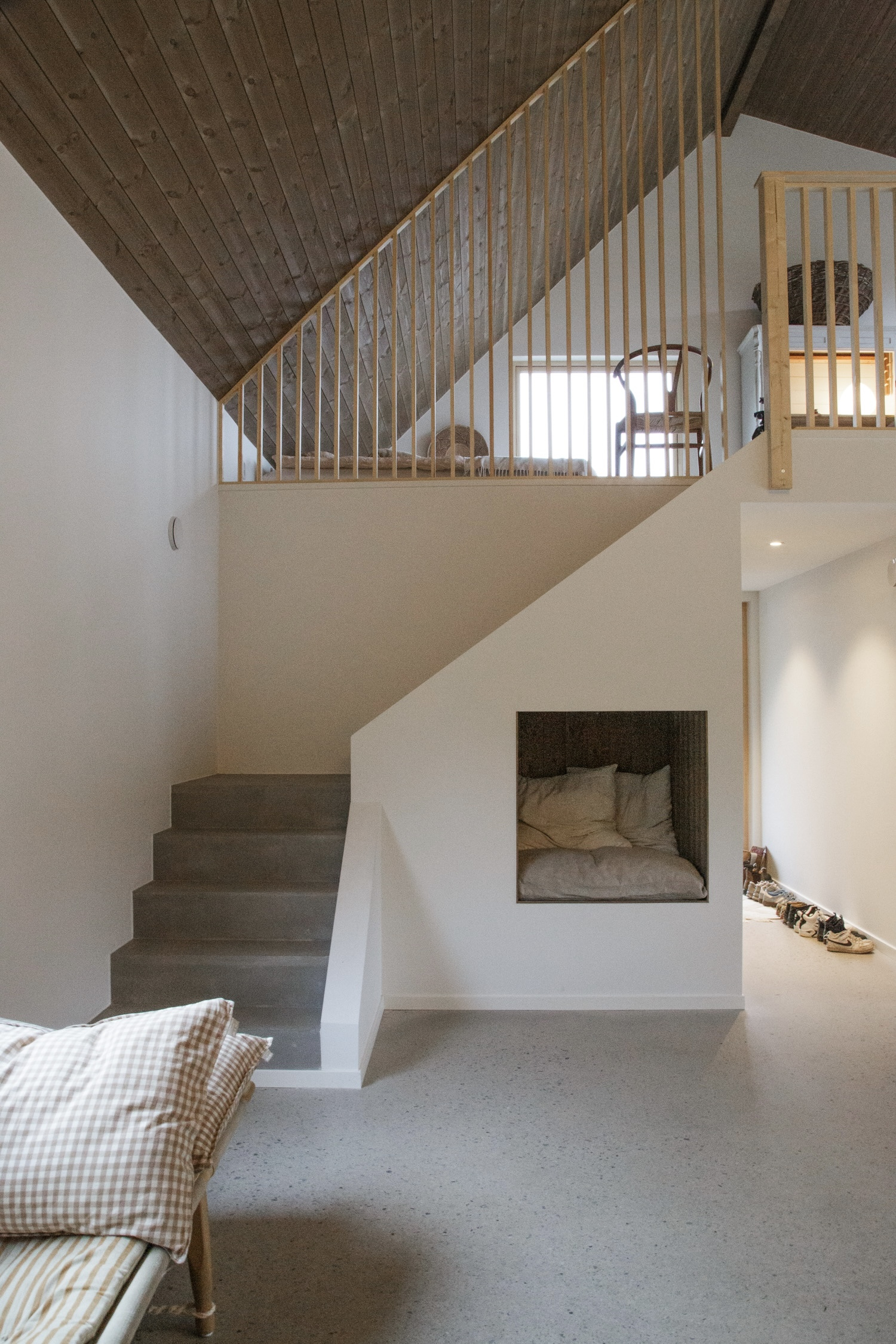 Treppe in den zweiten Stock