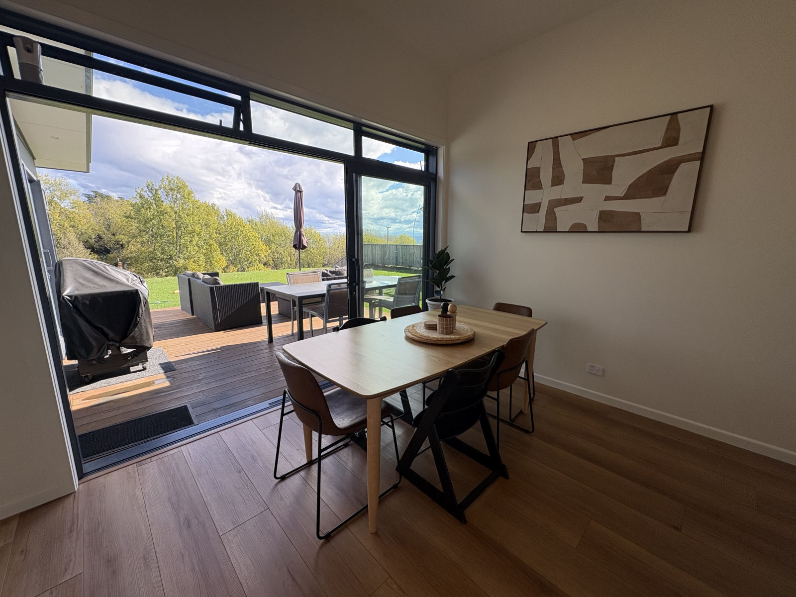 Elevated Living with Panoramic City-to-Bay Views
