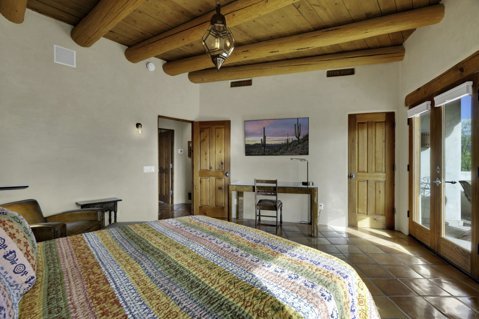 Bedroom 4: 1/2 bath and private patio