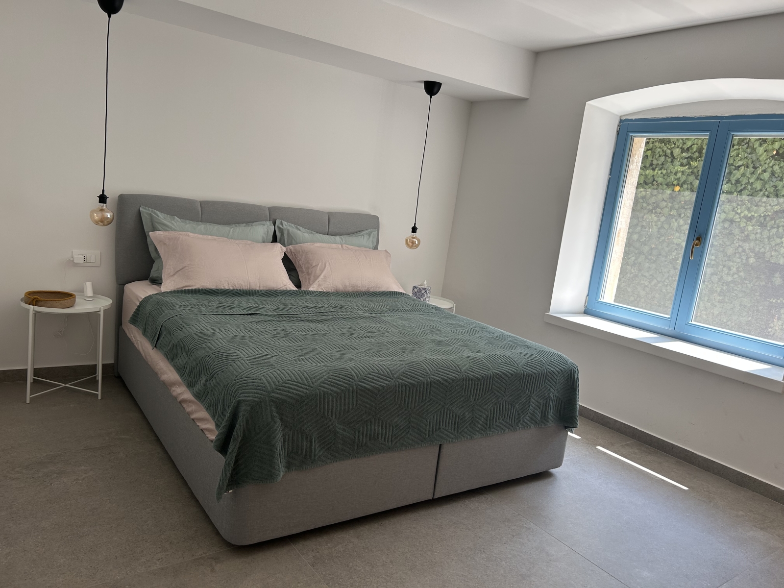 Schlafzimmer unten