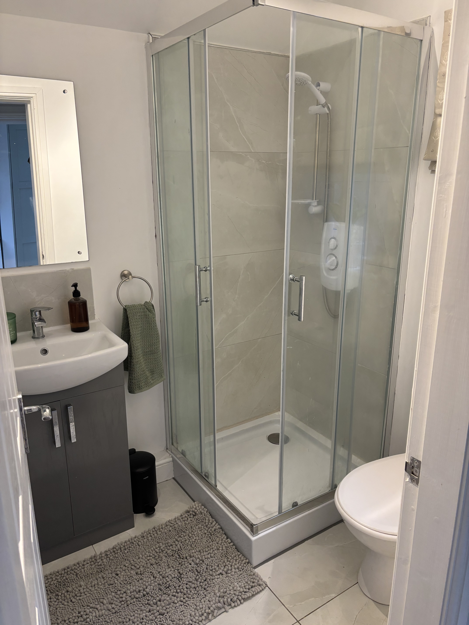 En-suite im "Nebengebäude" im Erdgeschoss