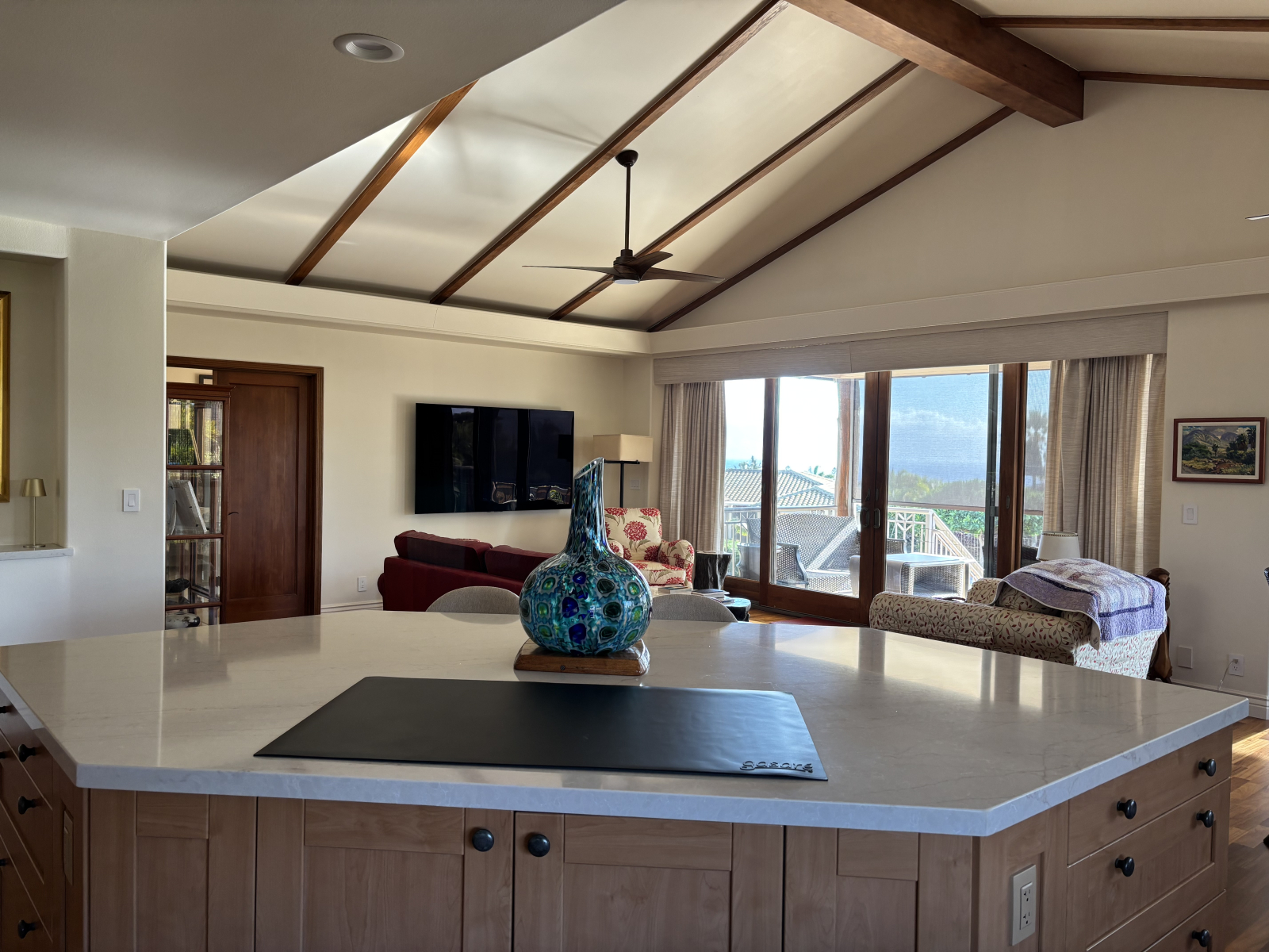 Belle maison rénovée à West Maui