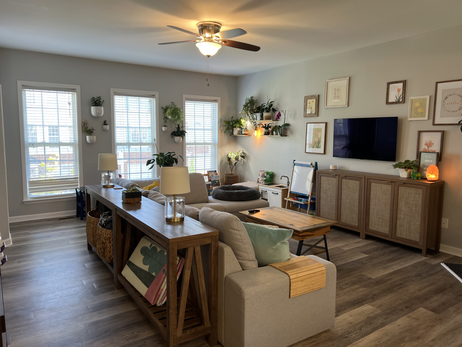 Large cozy living room with dedicated play area on the left hand side
