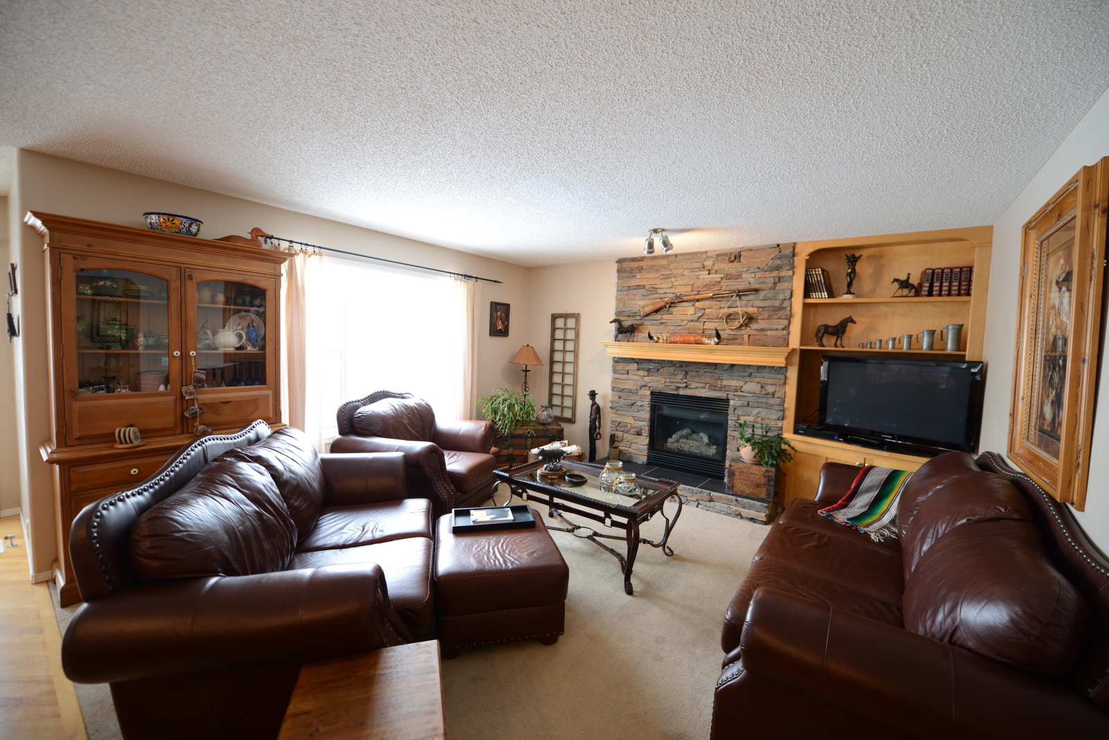 Main Living  Area with Gas Fireplace