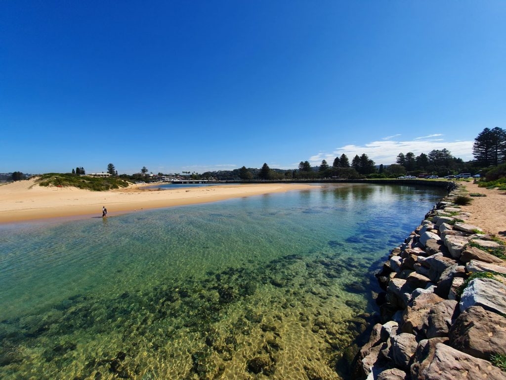 Northern Beaches Family Home - Bush, Beaches & Lagoon on Sydney's Doorstep