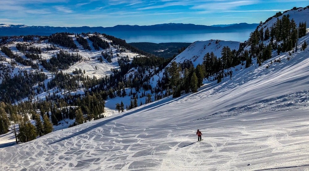 Woodsy Lake Tahoe Lodge