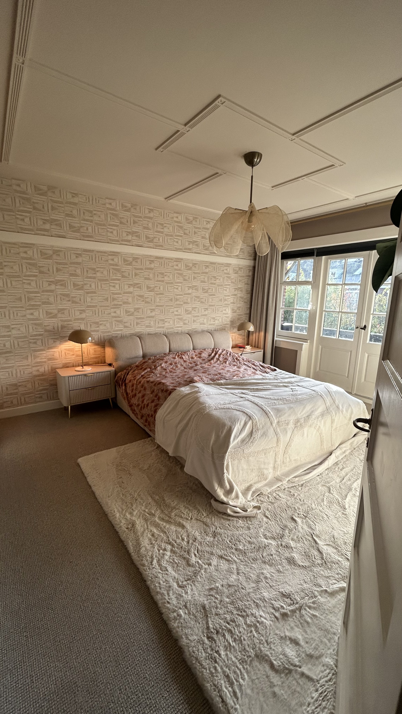 Sleeproom 1 bed 180x220, with balcony