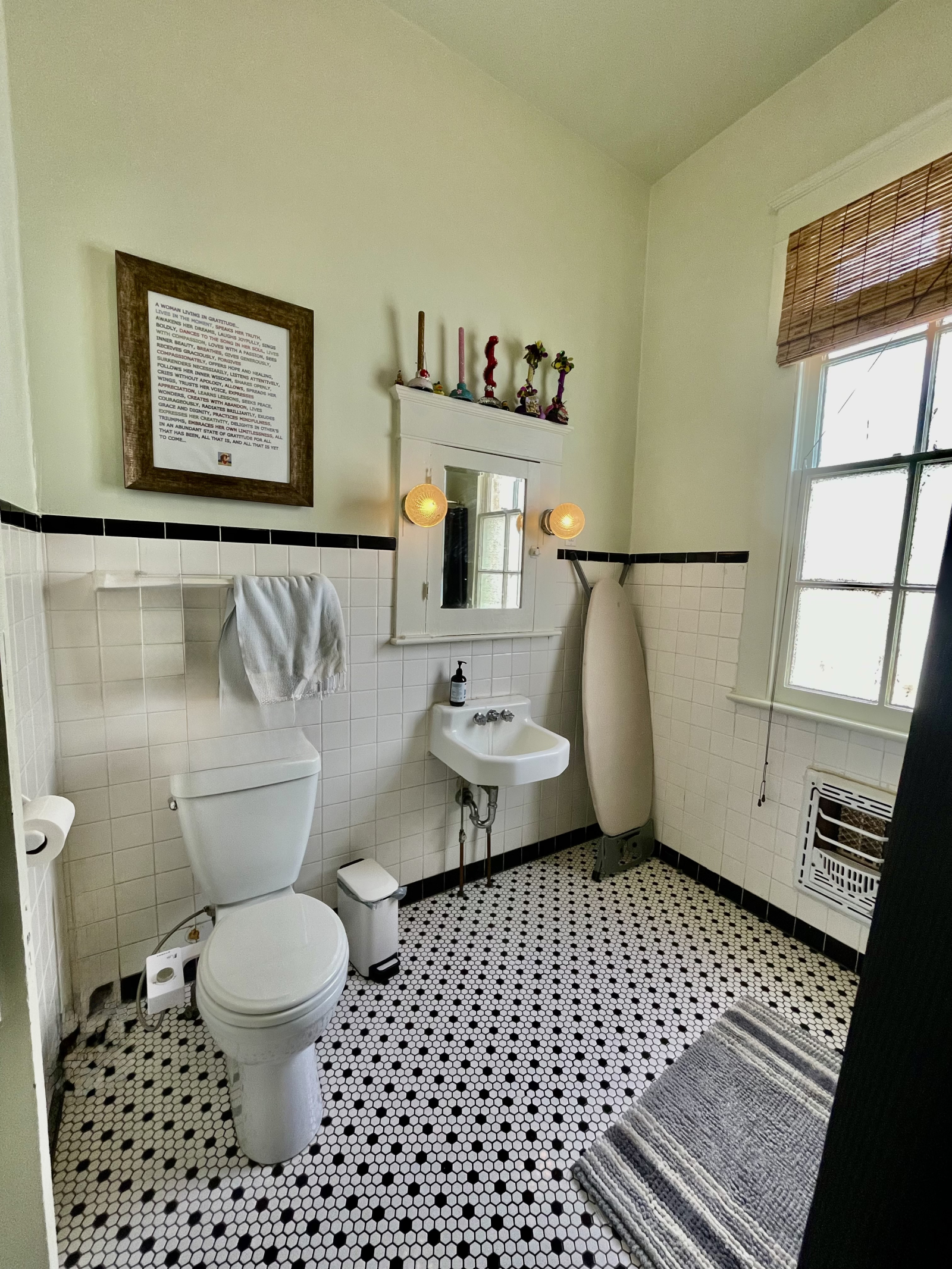 Large full bathroom