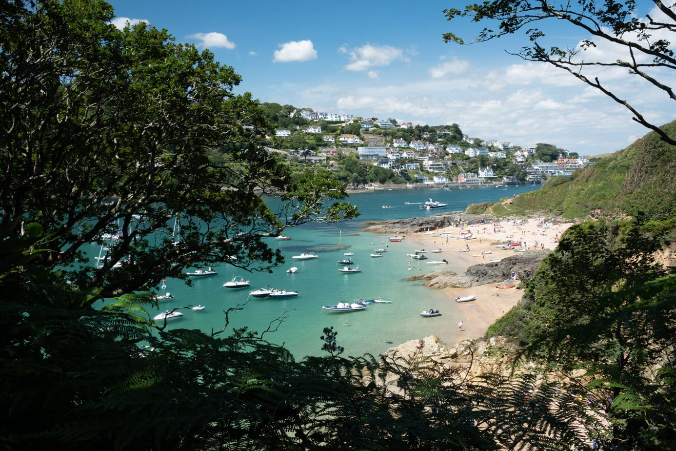 Waterfront Cottage, eingebettet am Meer in South Devon, Großbritannien,