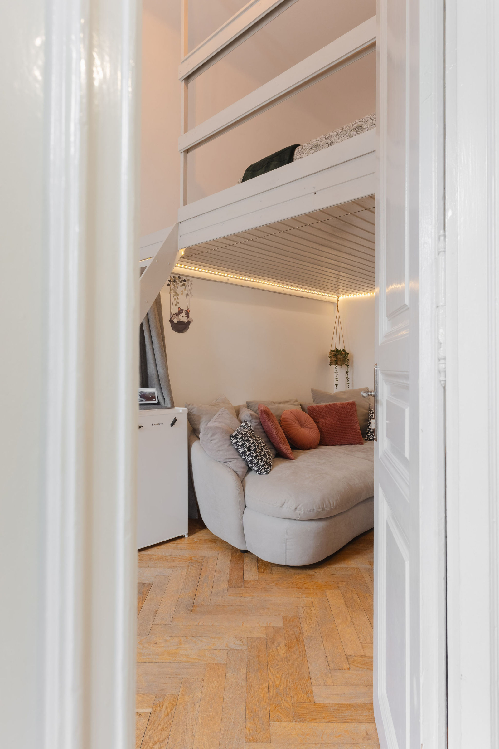 Downtown, Budapest - Centrally located with everything you want in Walking Distance!