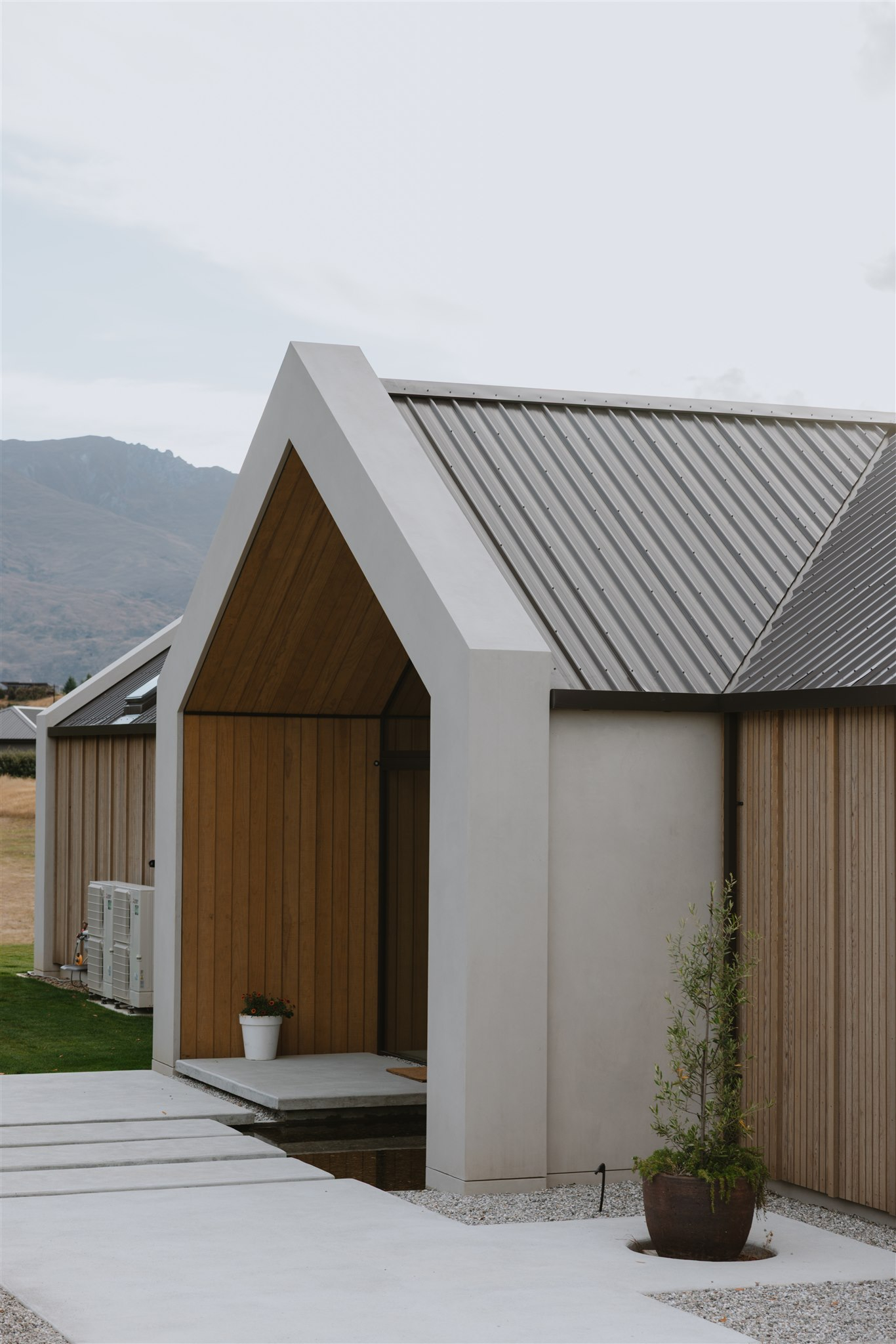 Umgeben von Bergen in Wanaka