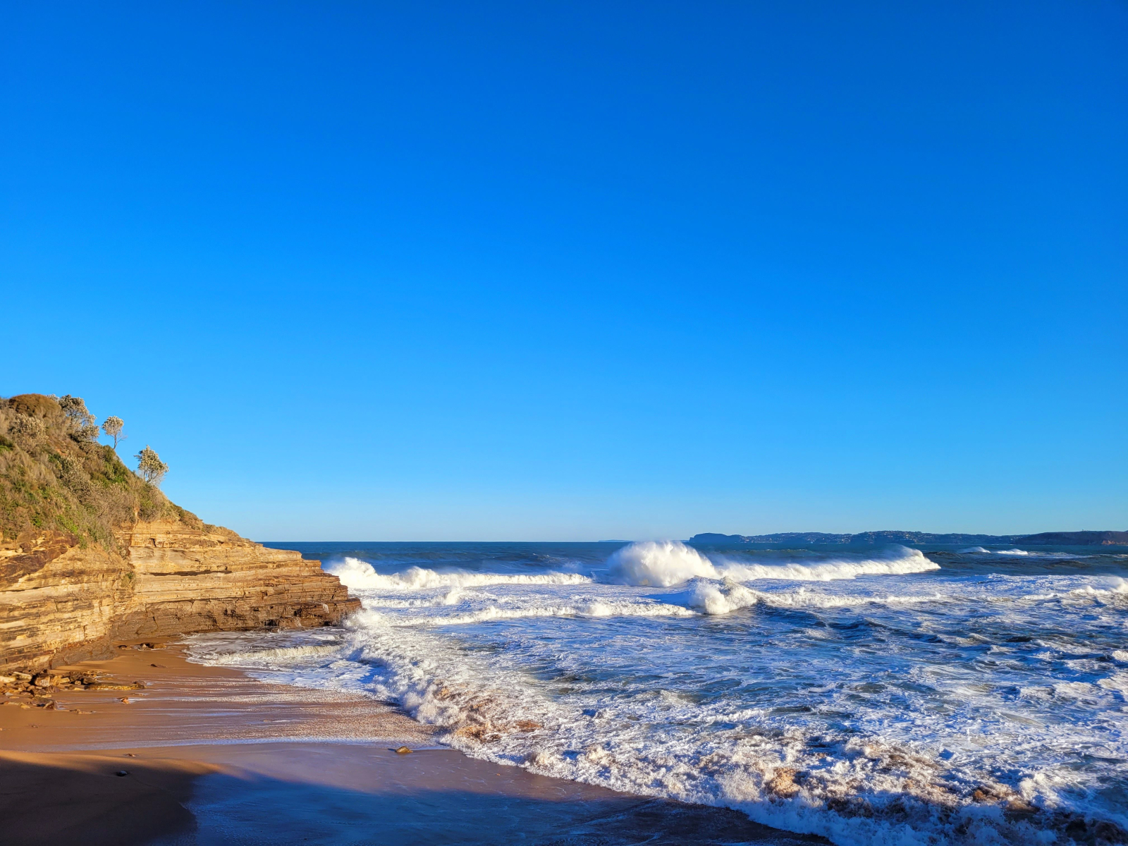 El paseo costero del Parque Nacional Bouddi está a poca distancia en coche de nuestra casa y ofrece ...