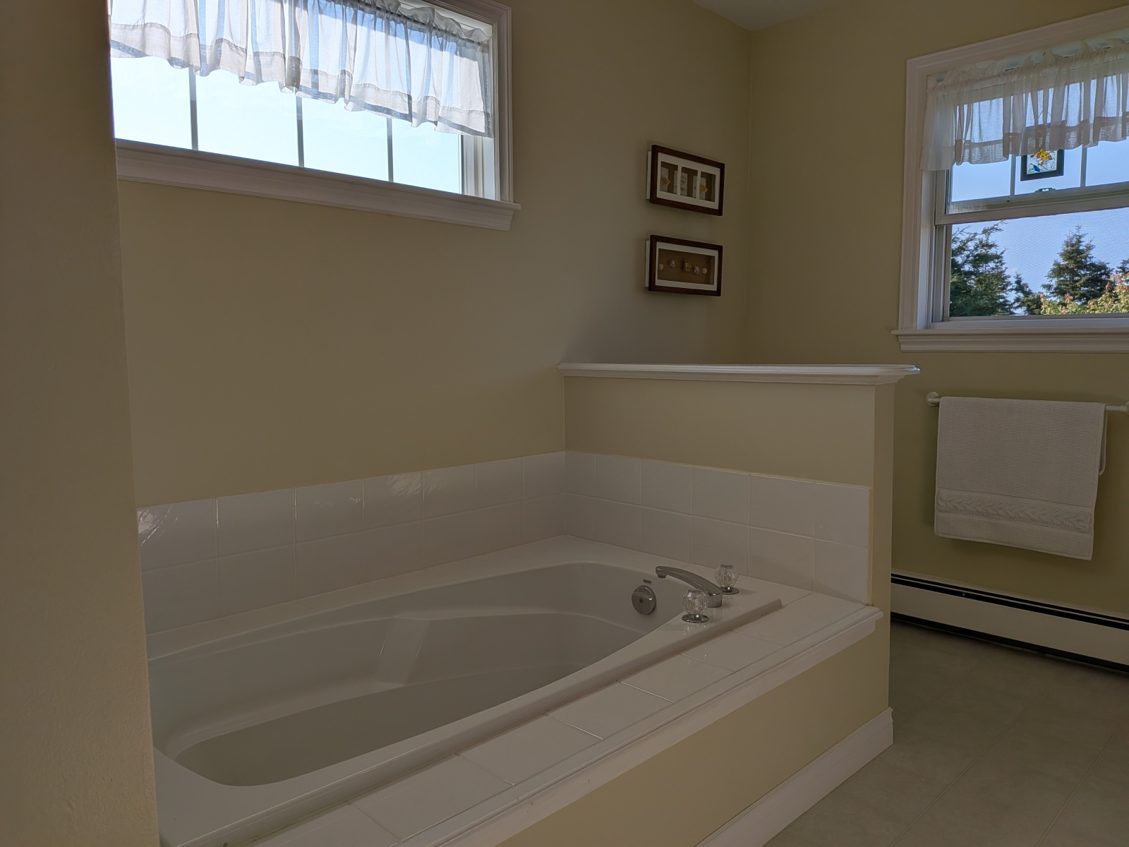 Baño #1, Bañera